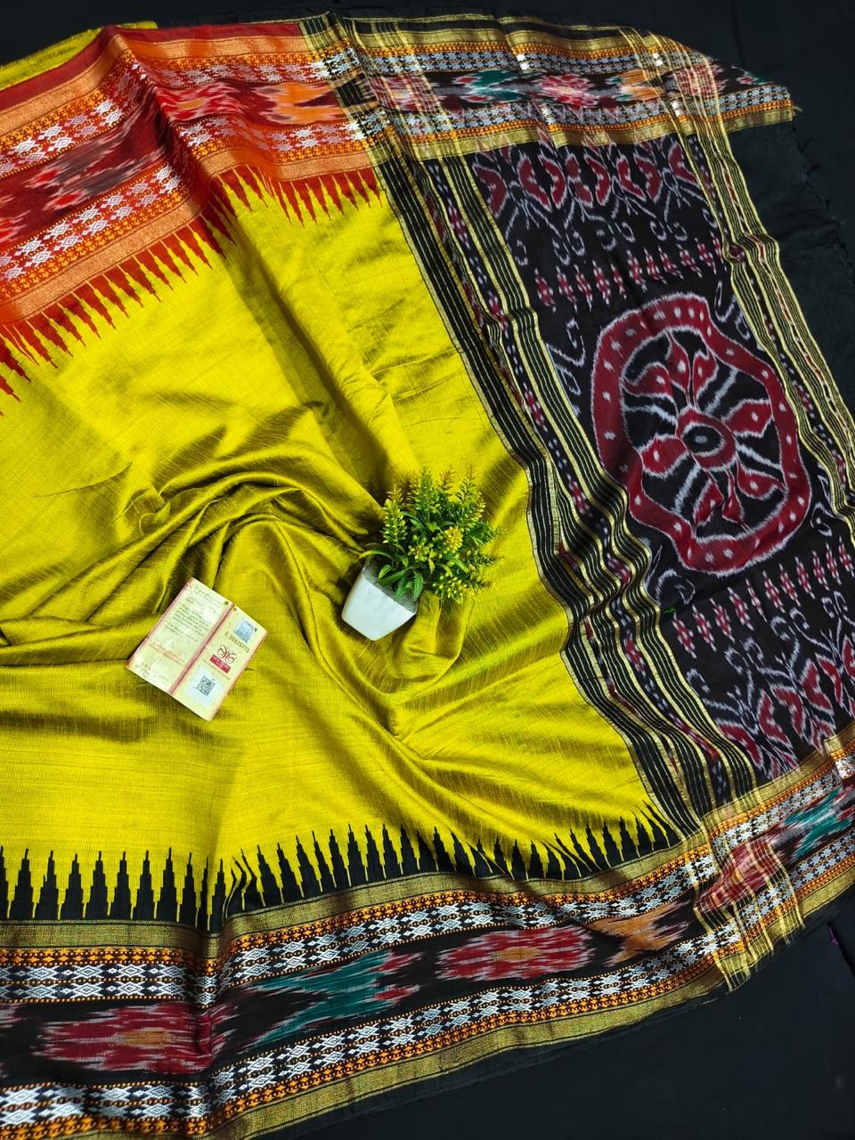 Designer Ikkat Silk Saree | Authentic Pochampally Pattu