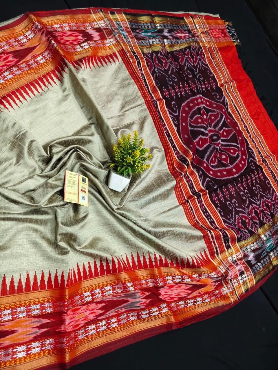 Designer Ikkat Silk Saree | Authentic Pochampally Pattu