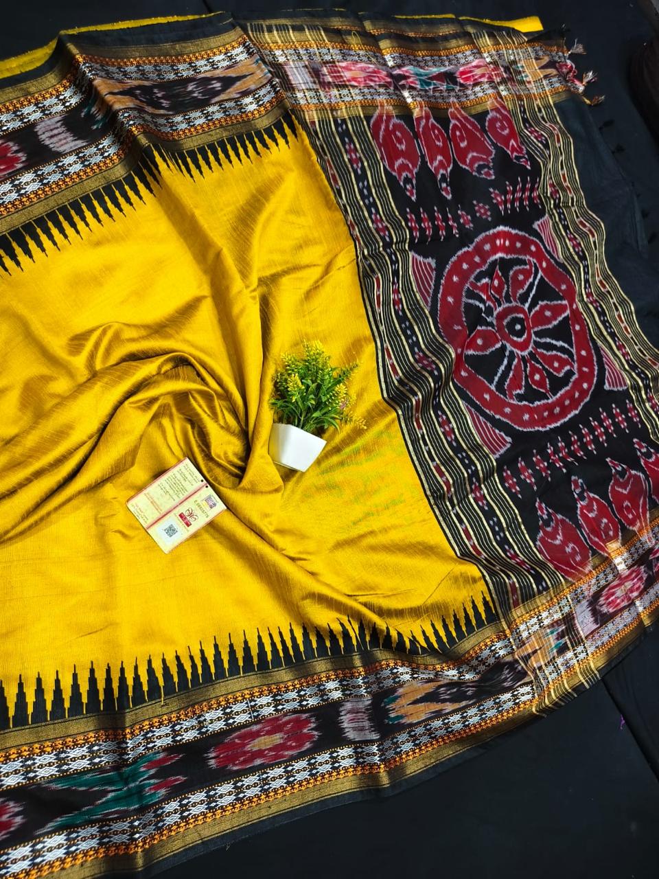 Designer Ikkat Silk Saree | Authentic Pochampally Pattu