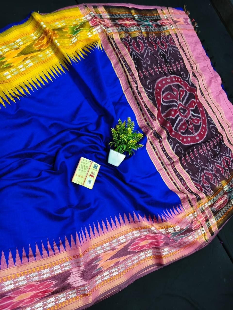 Designer Ikkat Silk Saree | Authentic Pochampally Pattu