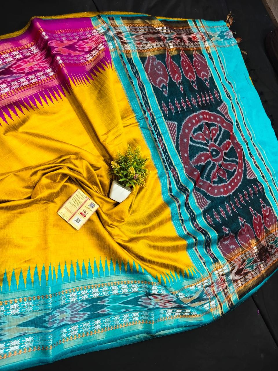 Designer Ikkat Silk Saree | Authentic Pochampally Pattu