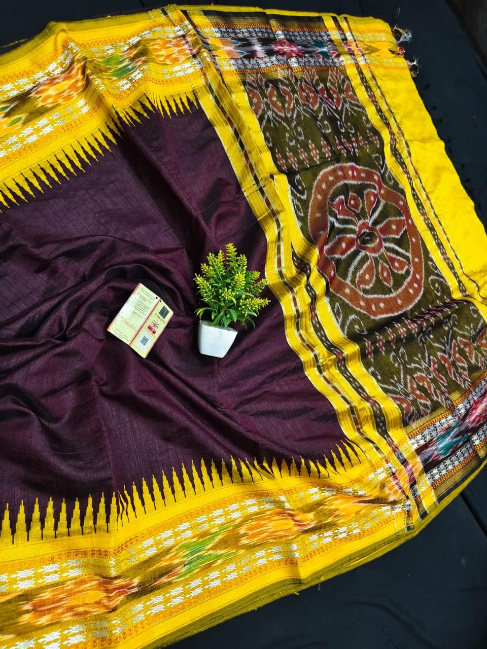 Designer Ikkat Silk Saree | Authentic Pochampally Pattu