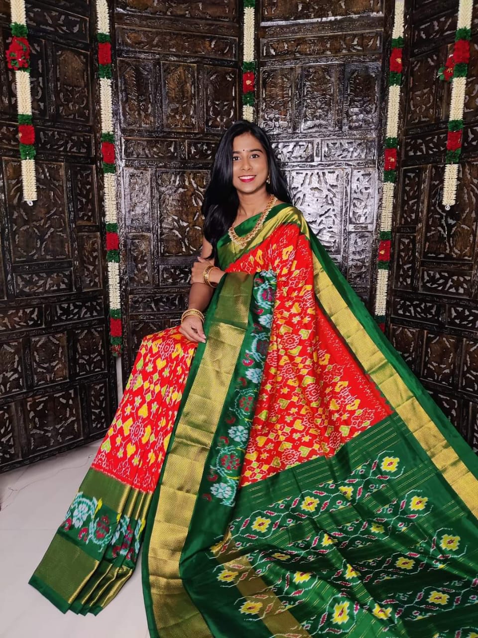 Designer Ikkat Silk Saree | Authentic Pochampally Pattu