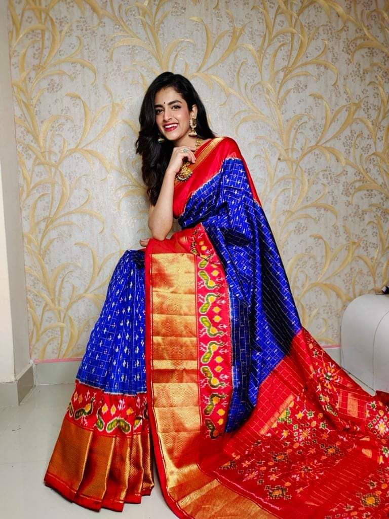 Pochampally Ikkat Sareee And Dolla Silk Saree